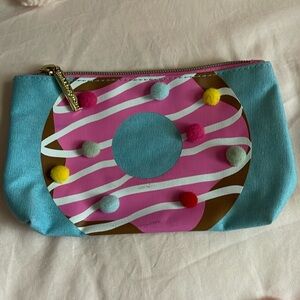 Bath and Body Works cosmetic pouch